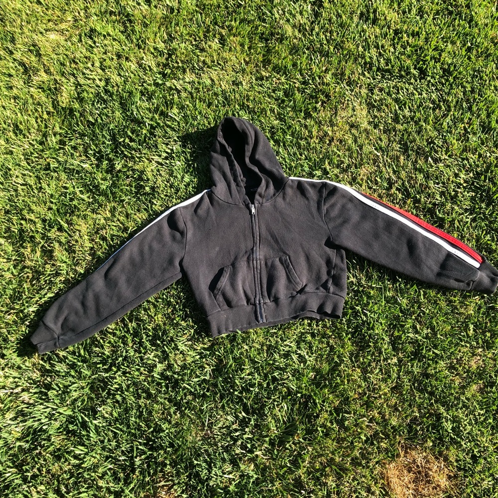 Brandy Melville Crop Top Jacket!: One Size